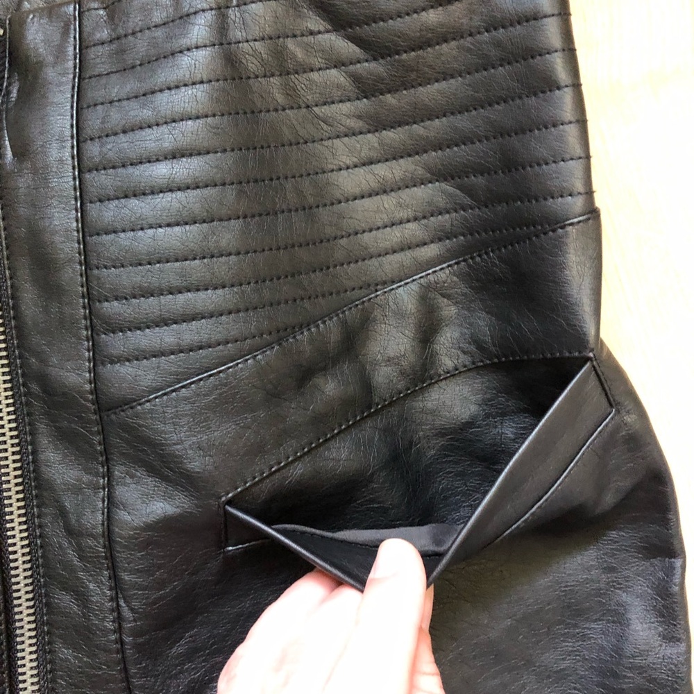 Women’s Jack by BB Dakota Black Ribbed Mini Pencil Skirt size 2 - Picture 4 of 12